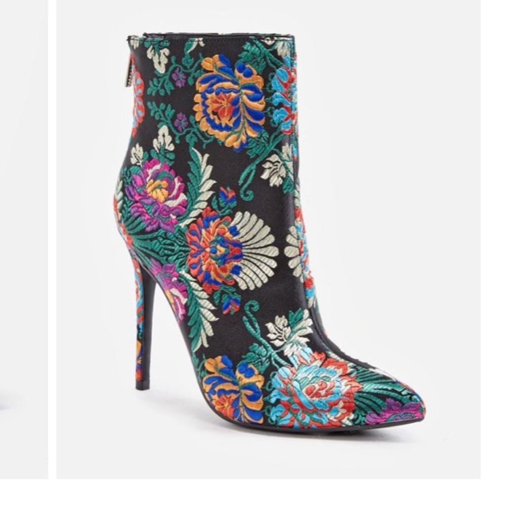 JustFab Madelina Black Embroidered Bootie